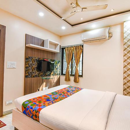 Fabexpress Scholer Motel コルカタ エクステリア 写真